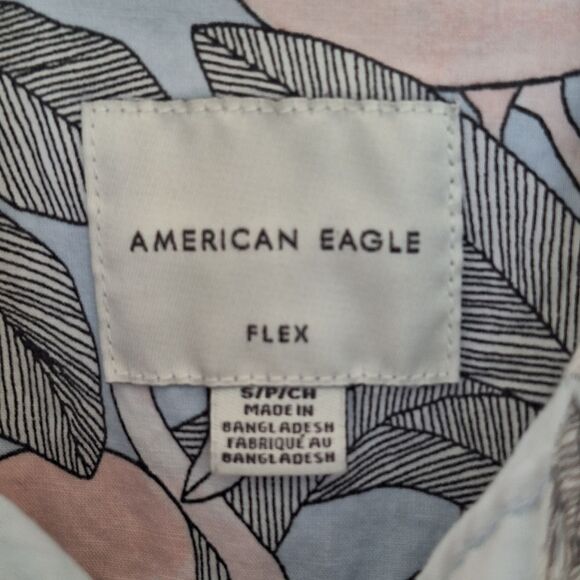 American Eagle Flex Cotton Shirt Blue Flamingo Button Up Mens S Beach Casual - Picture 3 of 12